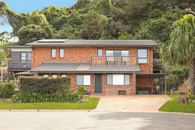 Main view of Homely house listing, 7 Emperor Court, Berkeley NSW 2506
