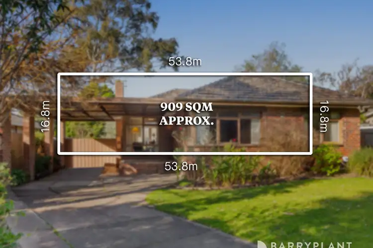 6 Foster Crescent, Knoxfield VIC 3180