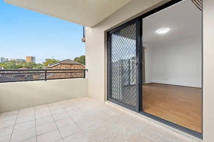 Fourth view of Homely apartment listing, 3/86-88 Woniora Road, Hurstville NSW 2220
