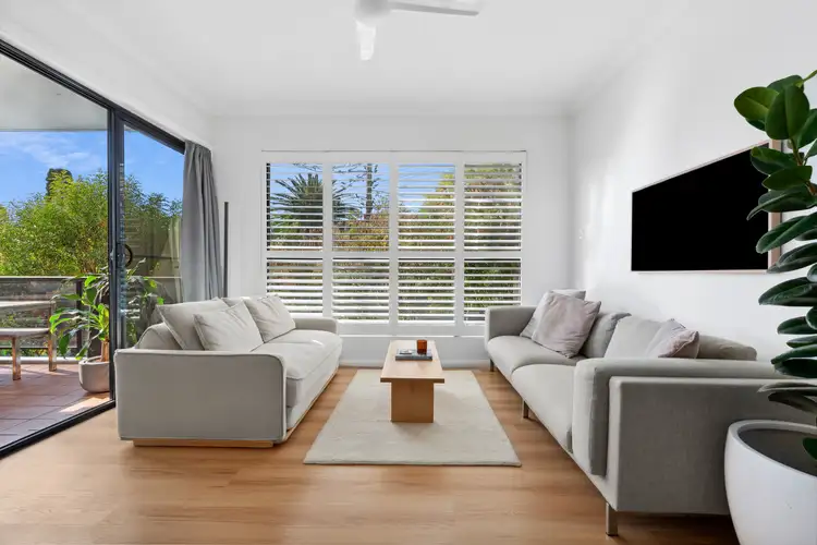 Second view of Homely unit listing, 7/1-5 The Crescent, Dee Why NSW 2099