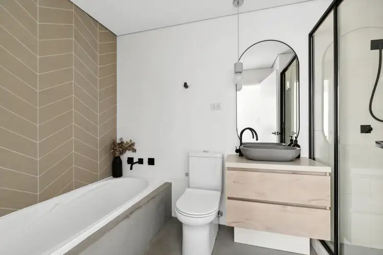 Sixth view of Homely unit listing, 7/1-5 The Crescent, Dee Why NSW 2099
