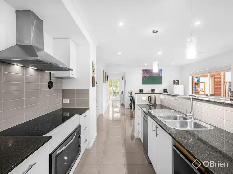 Fourth view of Homely house listing, 4 Rivendale Crescent, Drouin VIC 3818