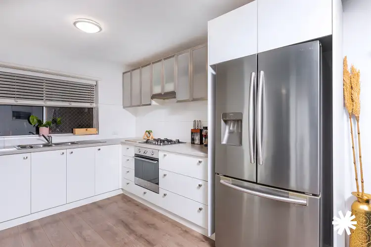 3 Mirreen Court, Karawara WA 6152