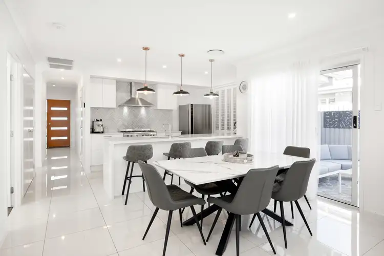 25 Apollo Street, Newport QLD 4020