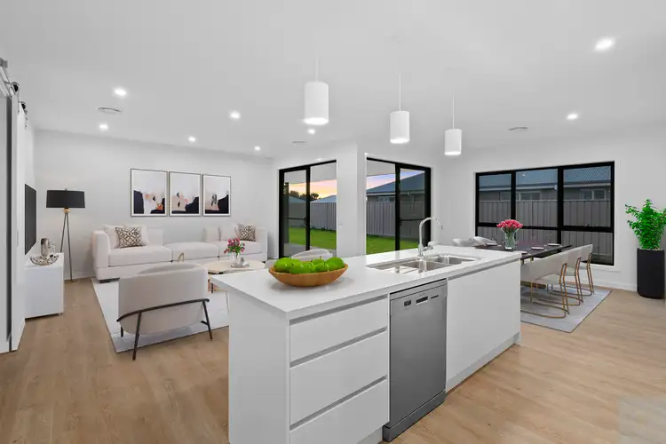 Second view of Homely house listing, 14 Viceconte Court, Tocumwal NSW 2714