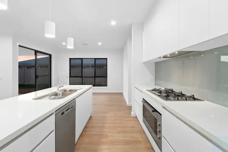 Fifth view of Homely house listing, 14 Viceconte Court, Tocumwal NSW 2714