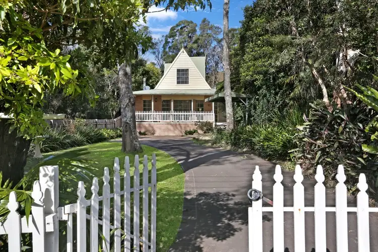 10 Owen Street, Jamberoo NSW 2533