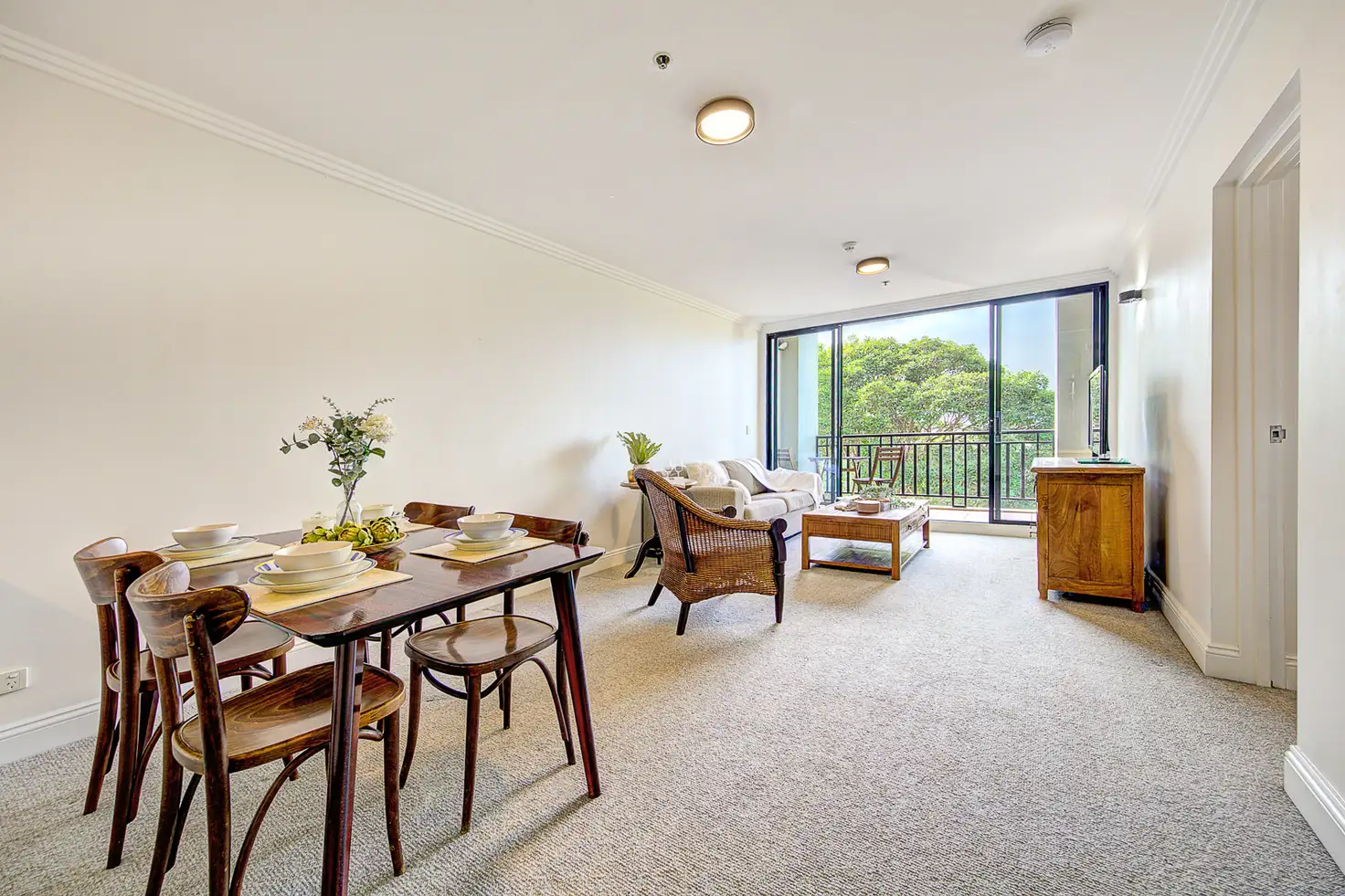 Main view of Homely unit listing, 304/59-61 Ridge Street, North Sydney NSW 2060