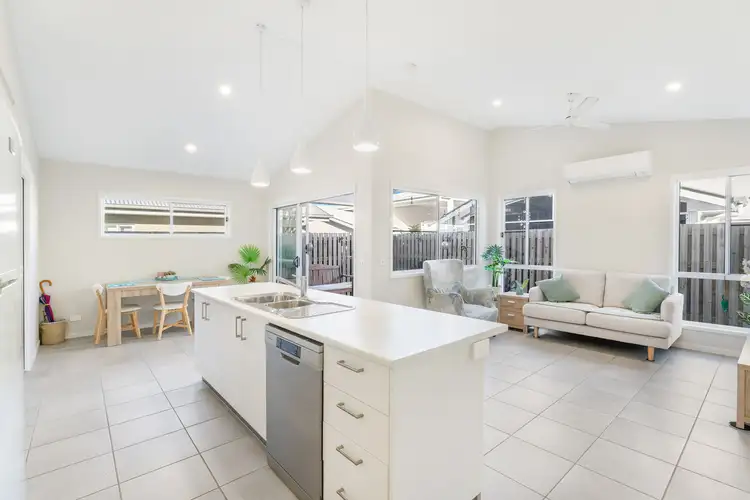 Third view of Homely retirement listing, 31/2-20 Island View Drive, Urangan QLD 4655