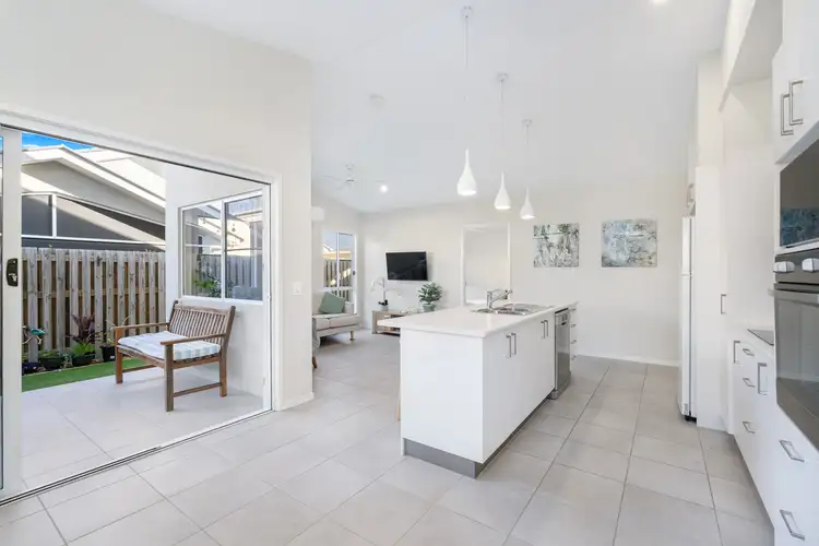 Fifth view of Homely retirement listing, 31/2-20 Island View Drive, Urangan QLD 4655