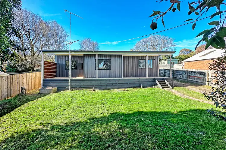 32 Acacia Street, Drouin VIC 3818