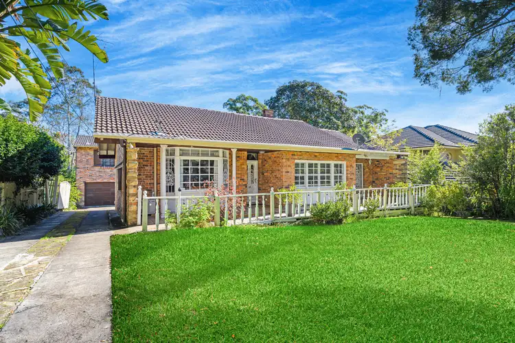 28 Warrimoo Avenue