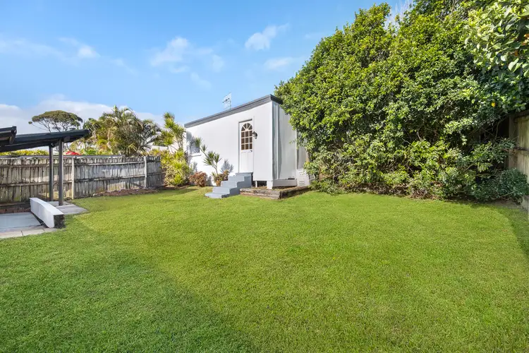 79 Gondola Road, North Narrabeen NSW 2101