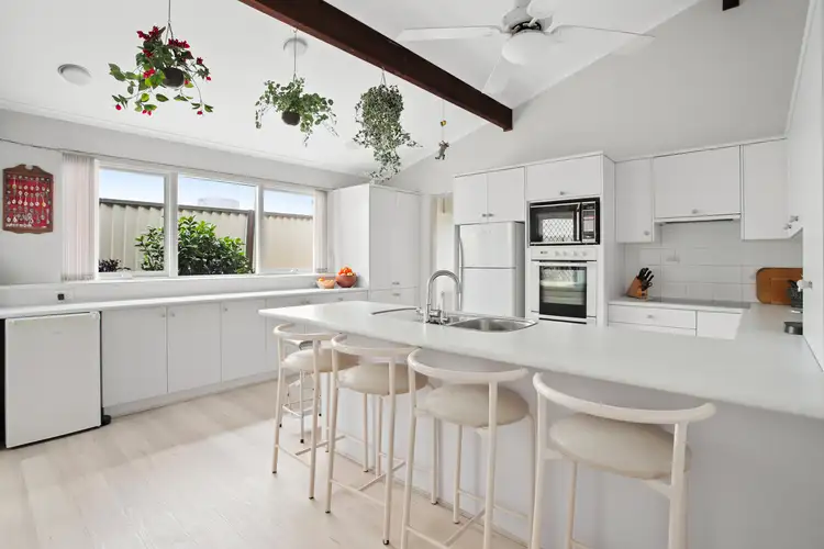 Fourth view of Homely house listing, 10 Shadwell Crescent, Kings Langley NSW 2147