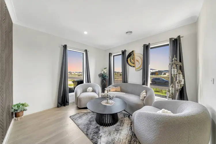 61 Riverstone Promenade, Tarneit VIC 3029
