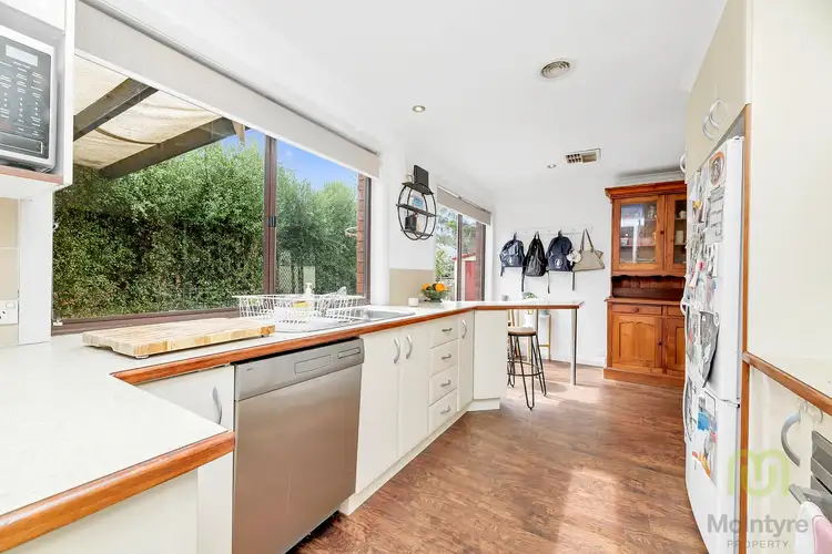 Sixth view of Homely house listing, 2 Arden Place, Gilmore ACT 2905