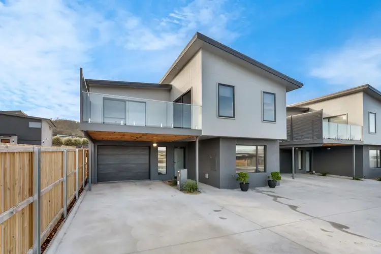 1/18 Highgrove Road, Rokeby TAS 7019