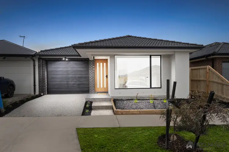 14 Glideriter Road, Donnybrook VIC 3064