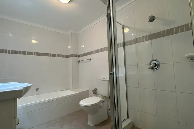 Fourth view of Homely unit listing, 2/2 Tavistock Road, Homebush West NSW 2140