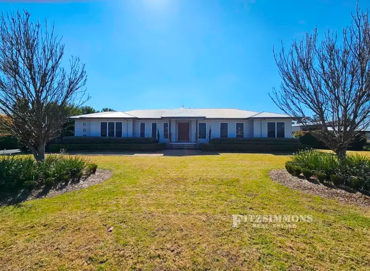 23 Vanessa Drive, Dalby QLD 4405