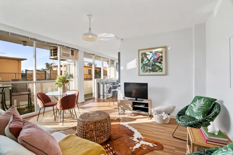 3F/12 Marine Parade, St Kilda VIC 3182