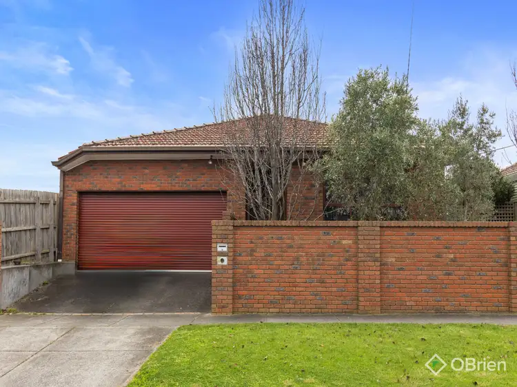 2/15 Albenca Street, Mentone VIC 3194