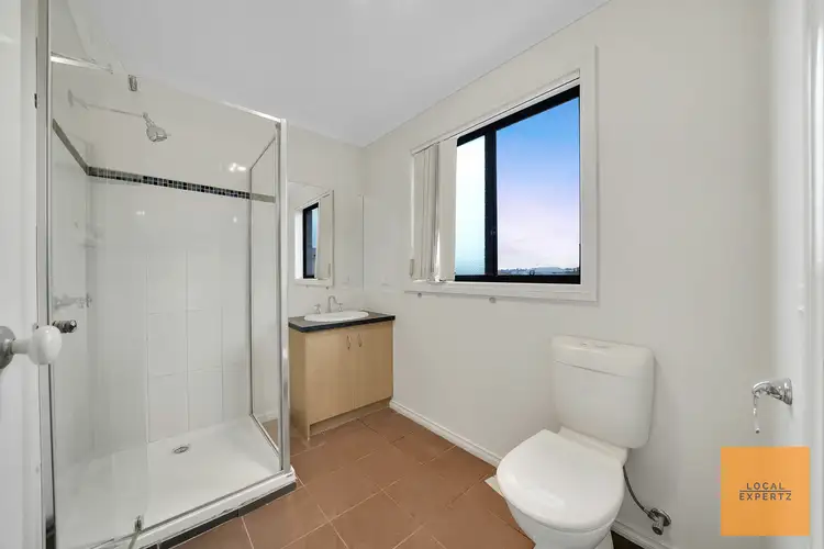 Fifth view of Homely house listing, 1/5 Sayvel Close, Hillside VIC 3037