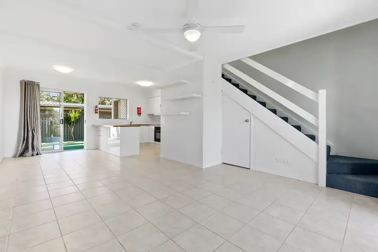 Fourth view of Homely unit listing, 4/17 Margit Crescent, Sunrise Beach QLD 4567