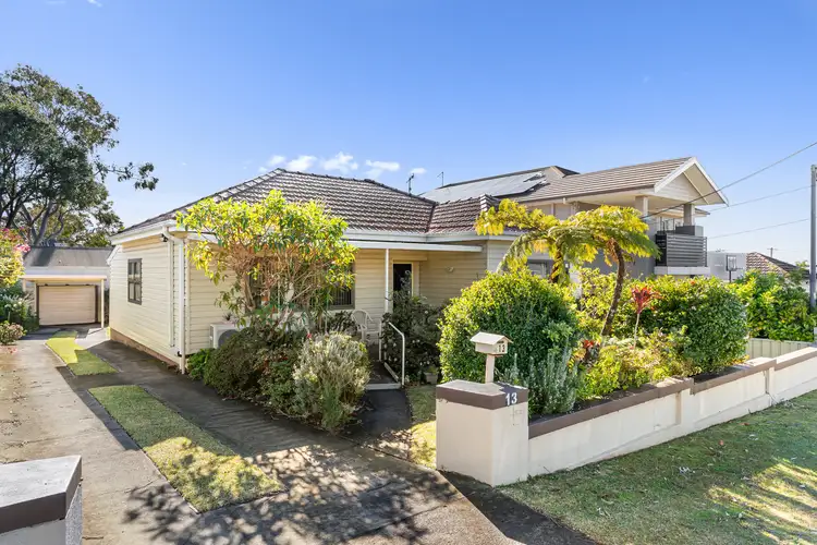 13 Harley Street, Sylvania NSW 2224