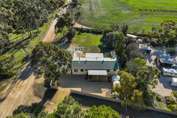 26 Centenary Avenue, Maitland SA 5573