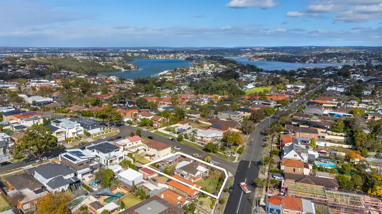 112 Connells Point Road, South Hurstville NSW 2221