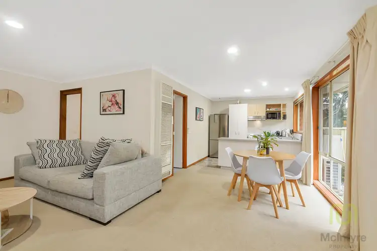 4/7 Troughton Street