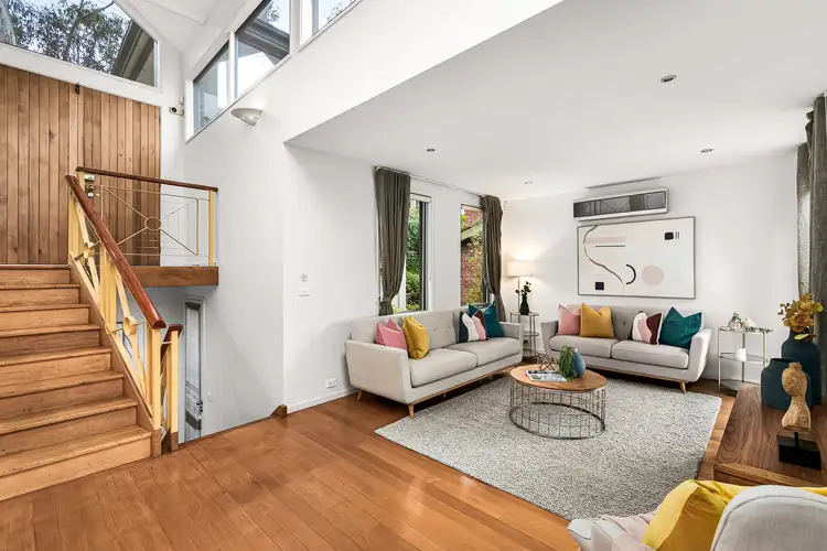 Second view of Homely house listing, 17 Riverside Avenue, Keilor VIC 3036