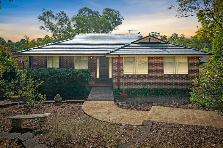 28 Nightingale Drive, Blaxland NSW 2774
