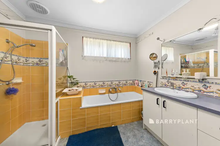 Fifth view of Homely house listing, 38 Ivan Crescent, Hampton Park VIC 3976