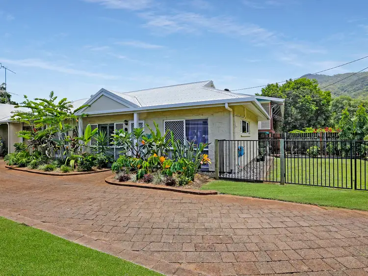 Second view of Homely semi-detached listing, 1/28 Valmadre Street, Caravonica QLD 4878