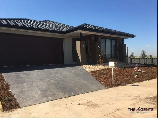 21 Shamrock Way, Truganina VIC 3029