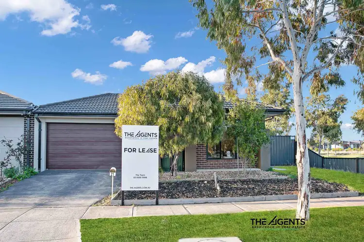 Second view of Homely house listing, 21 Shamrock Way, Truganina VIC 3029