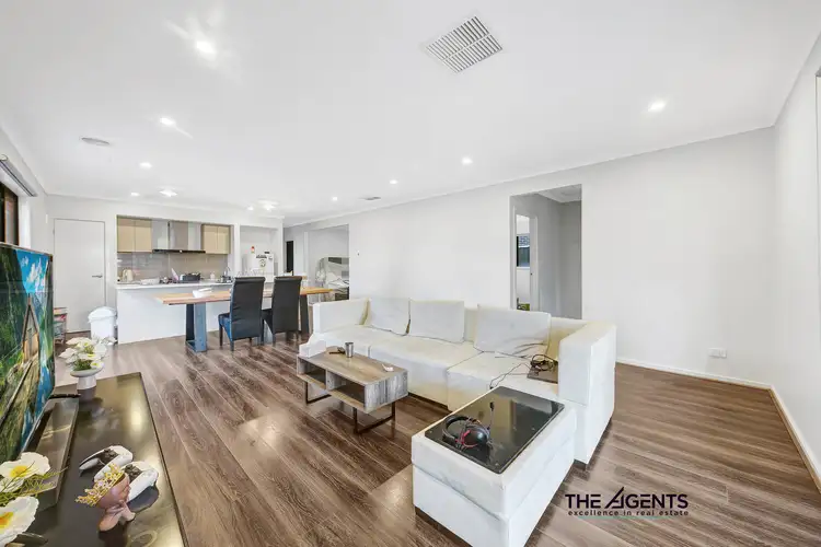 Fifth view of Homely house listing, 21 Shamrock Way, Truganina VIC 3029