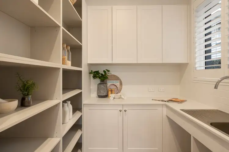 Fifth view of Homely house listing, 10 Castle Street, Fairfield QLD 4103