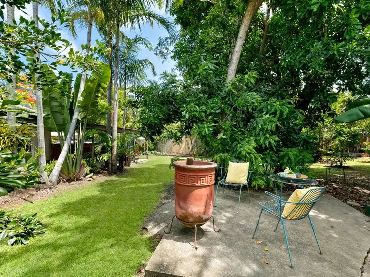 1/5 Simbai Close, Trinity Beach QLD 4879