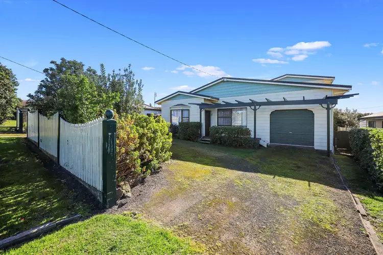 Fourth view of Homely house listing, 22 Robertson Street, Peterborough VIC 3270