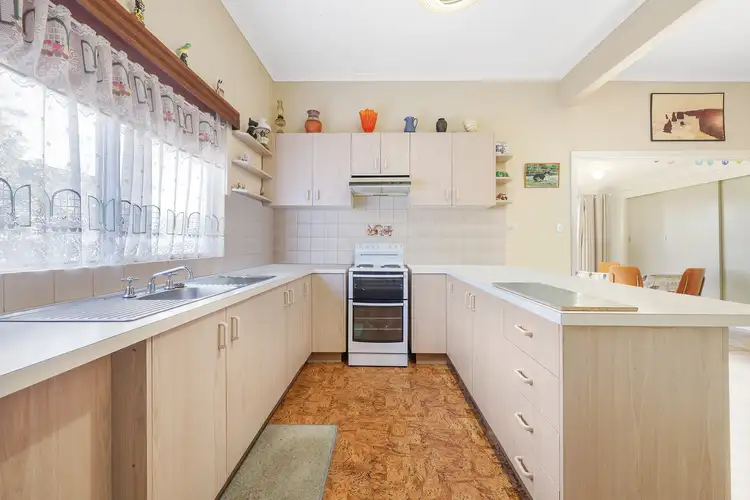 Fifth view of Homely house listing, 22 Robertson Street, Peterborough VIC 3270
