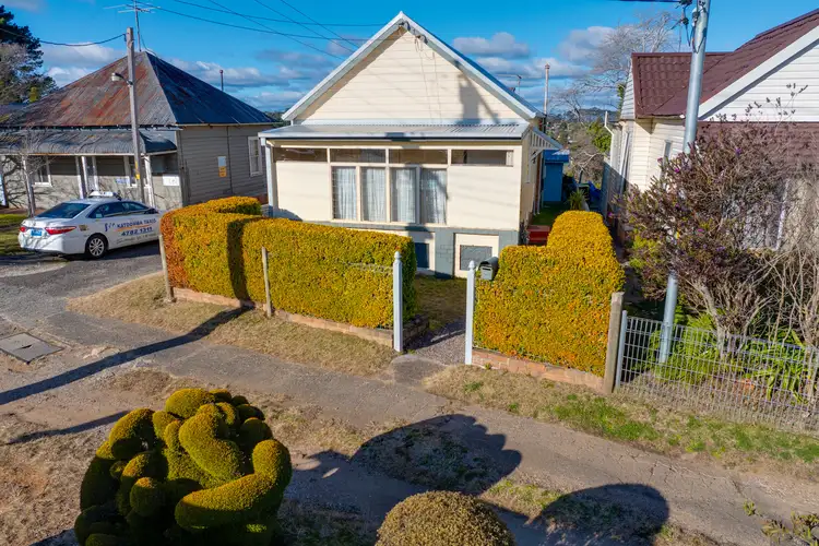 11 Albion Street, Katoomba NSW 2780