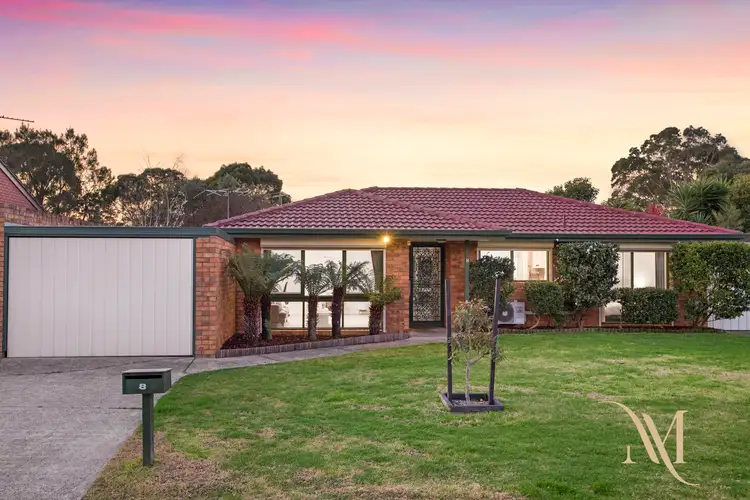 8 Arnold Drive, Chelsea VIC 3196