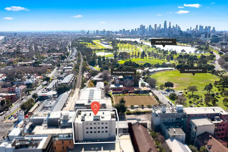 25/135 Fitzroy Street, St Kilda VIC 3182