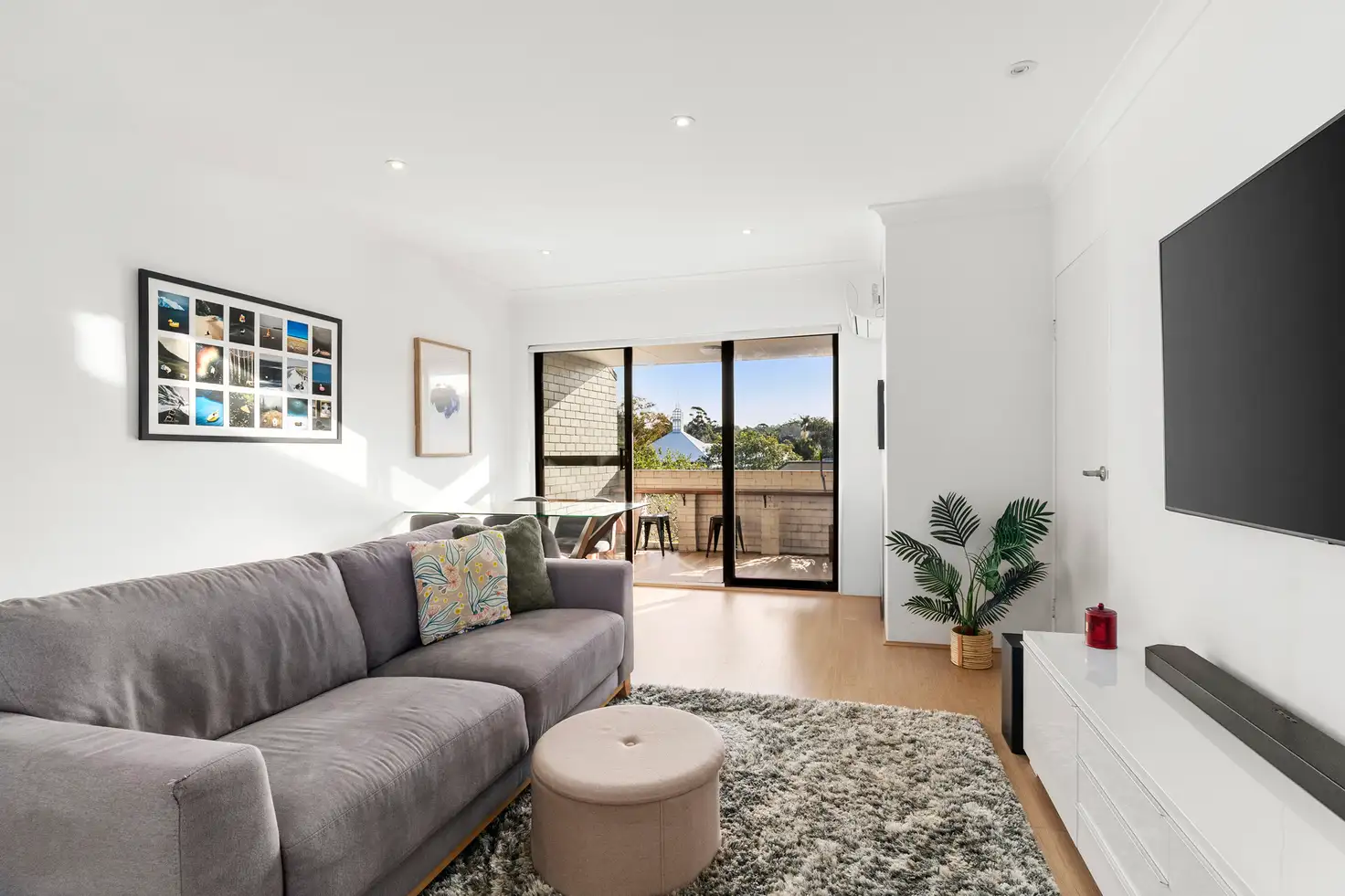 Main view of Homely unit listing, 15/86-88 Karimbla Road, Miranda NSW 2228