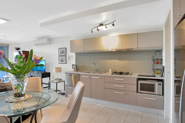 Fifth view of Homely unit listing, 10/3108 The Boulevard, Carrara QLD 4211