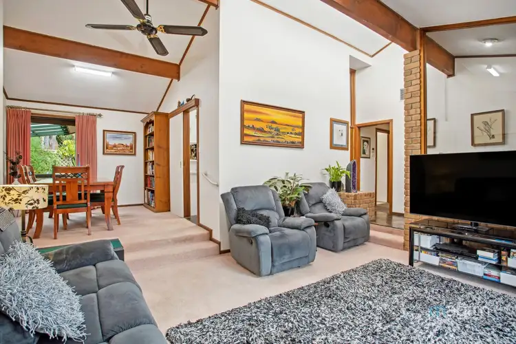 Fifth view of Homely house listing, 2 Kimberly Way, Happy Valley SA 5159