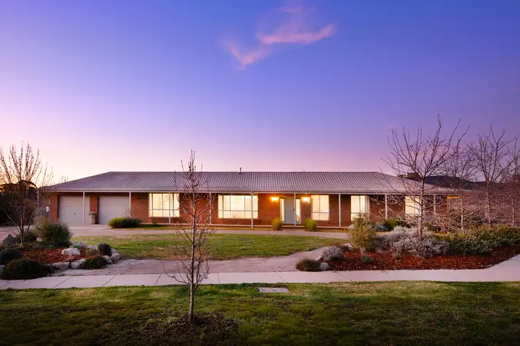 7 Normande Court, Ascot VIC 3551